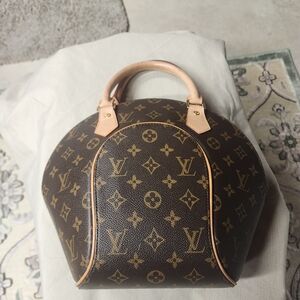Louis Vuitton Brown Monogram Handbag
